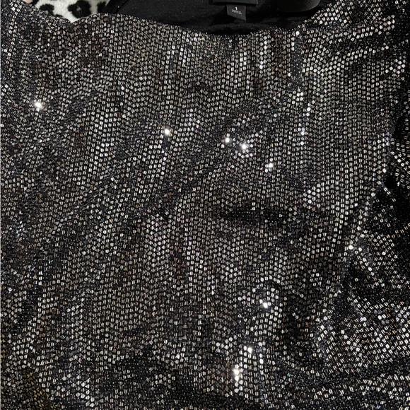 torrid Tops - ISO Torrid Black Sequin Top size 00